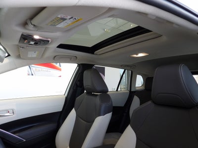 2022 Toyota Corolla Cross XLE