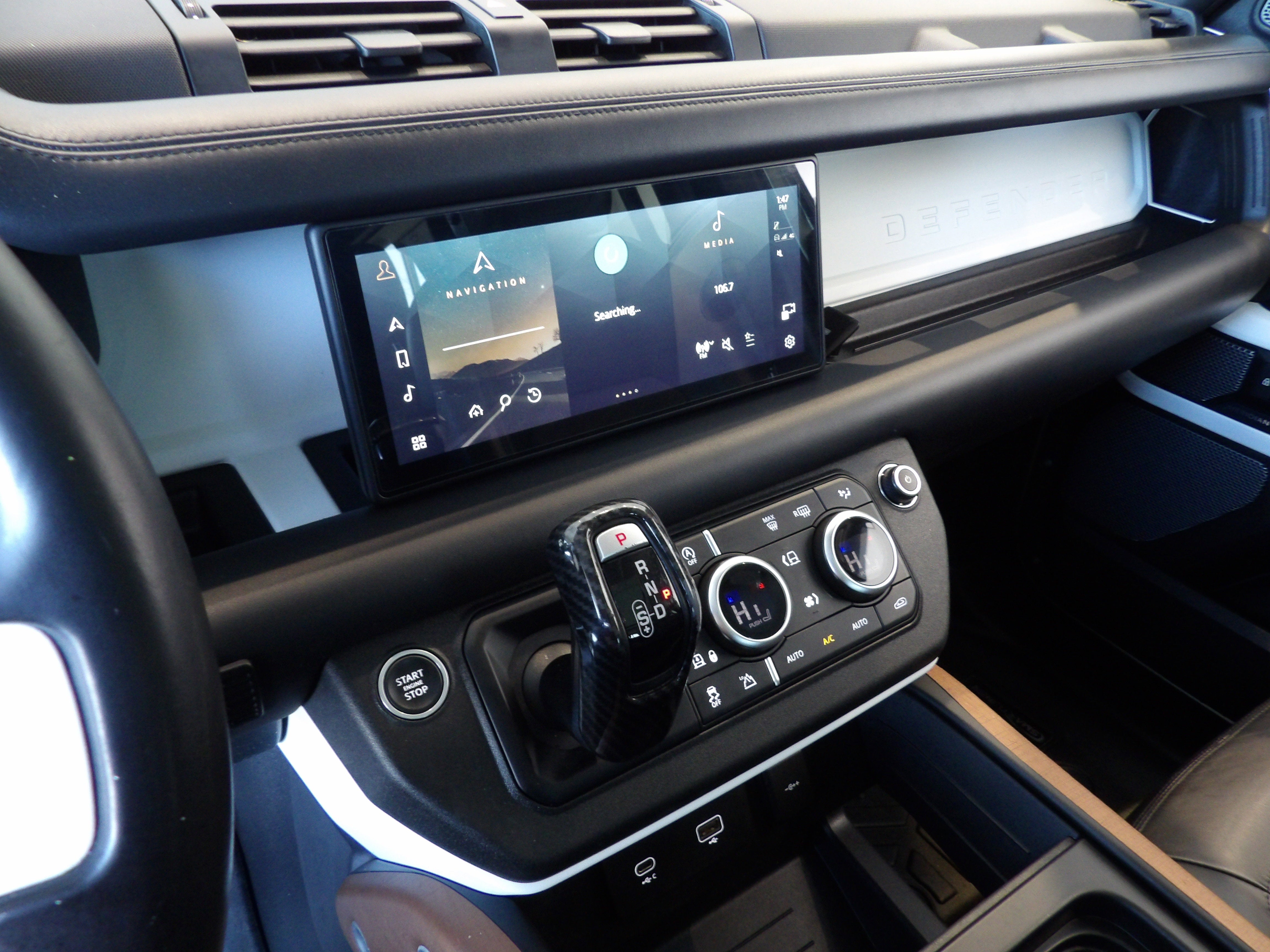 2020 Land Rover Defender HSE