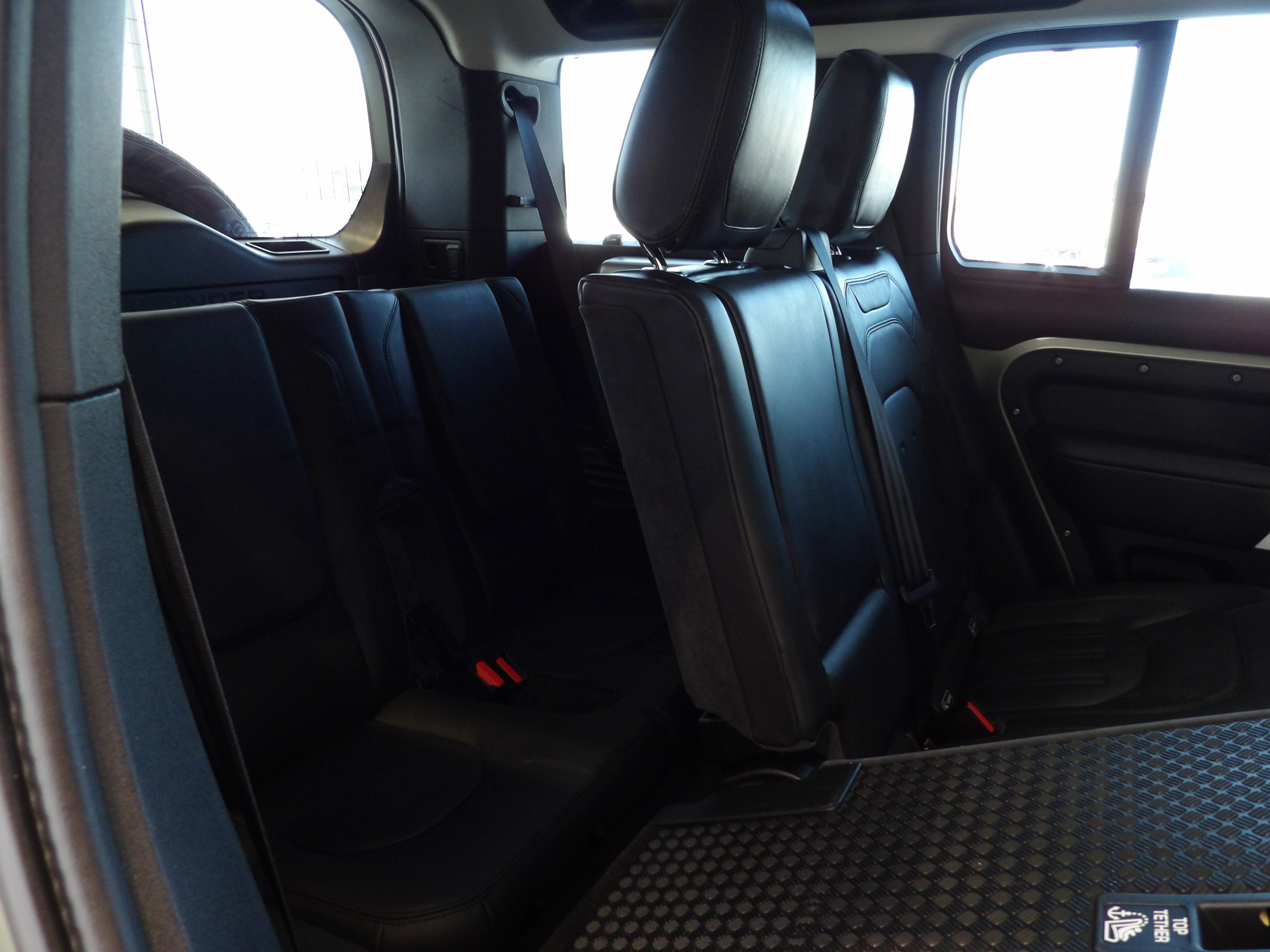 2020 Land Rover Defender HSE