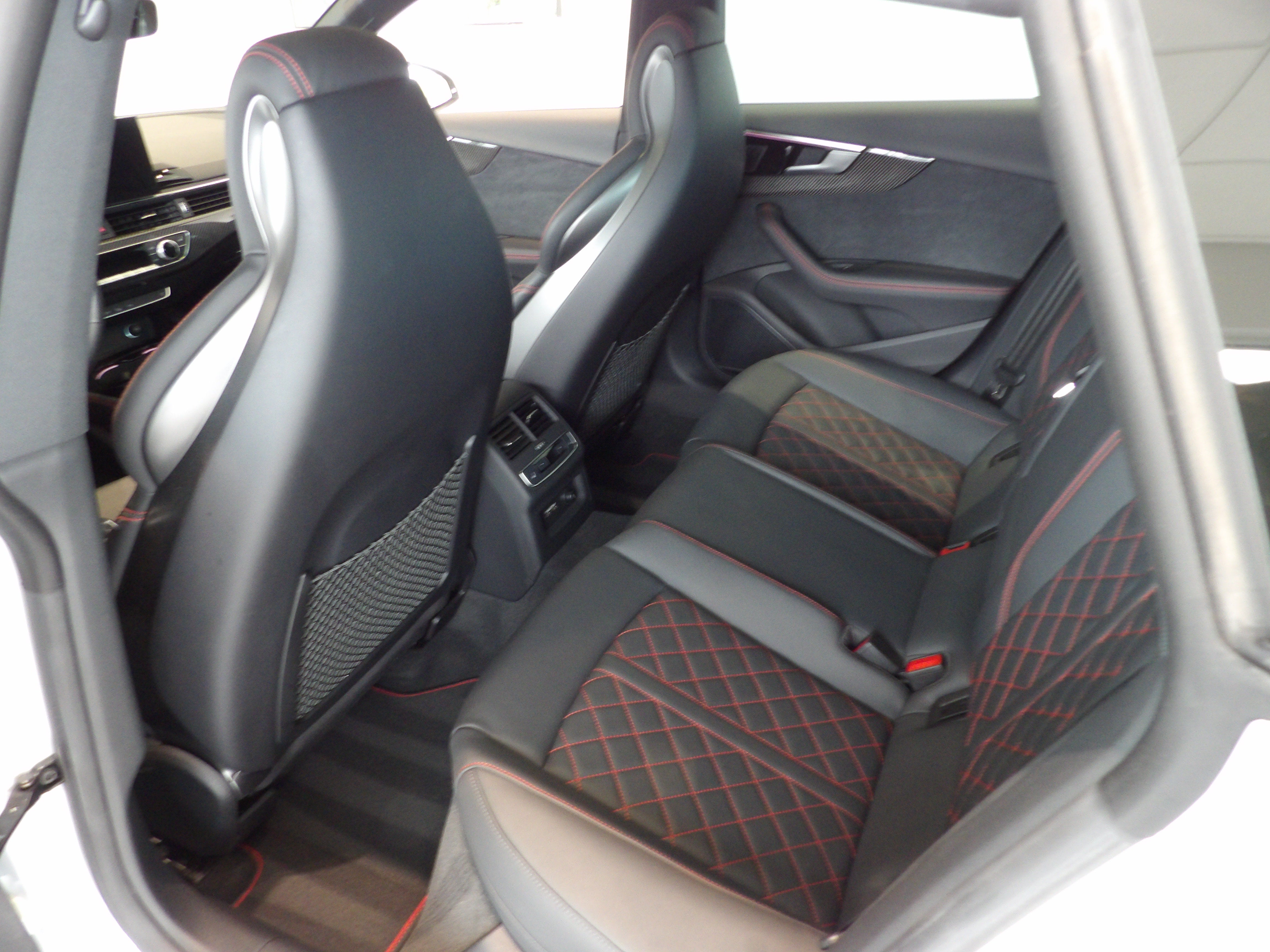 2024 Audi S5 Sportback Prestige